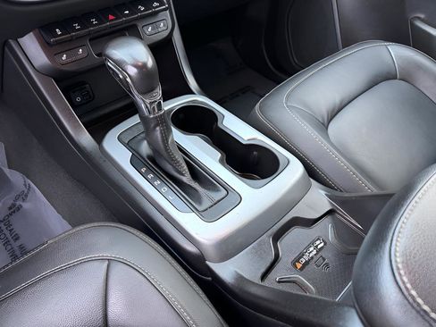 Used 2022 Chevrolet Colorado ZR2 image 35