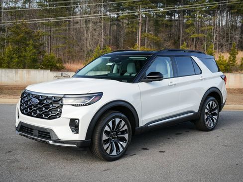 New 2026 Ford Explorer Platinum w/ LUX Leather Package AWD/4WD image 10