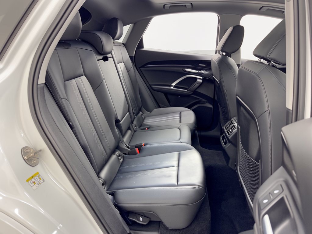 Certified 2026 Audi Q5 Premium Plus AWD/4WD image 29