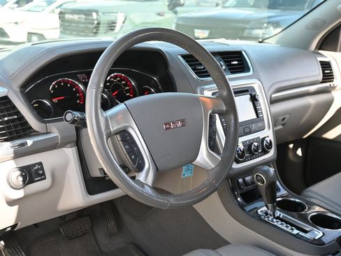 Used 2017 GMC Acadia Limited SLT FWD image 17