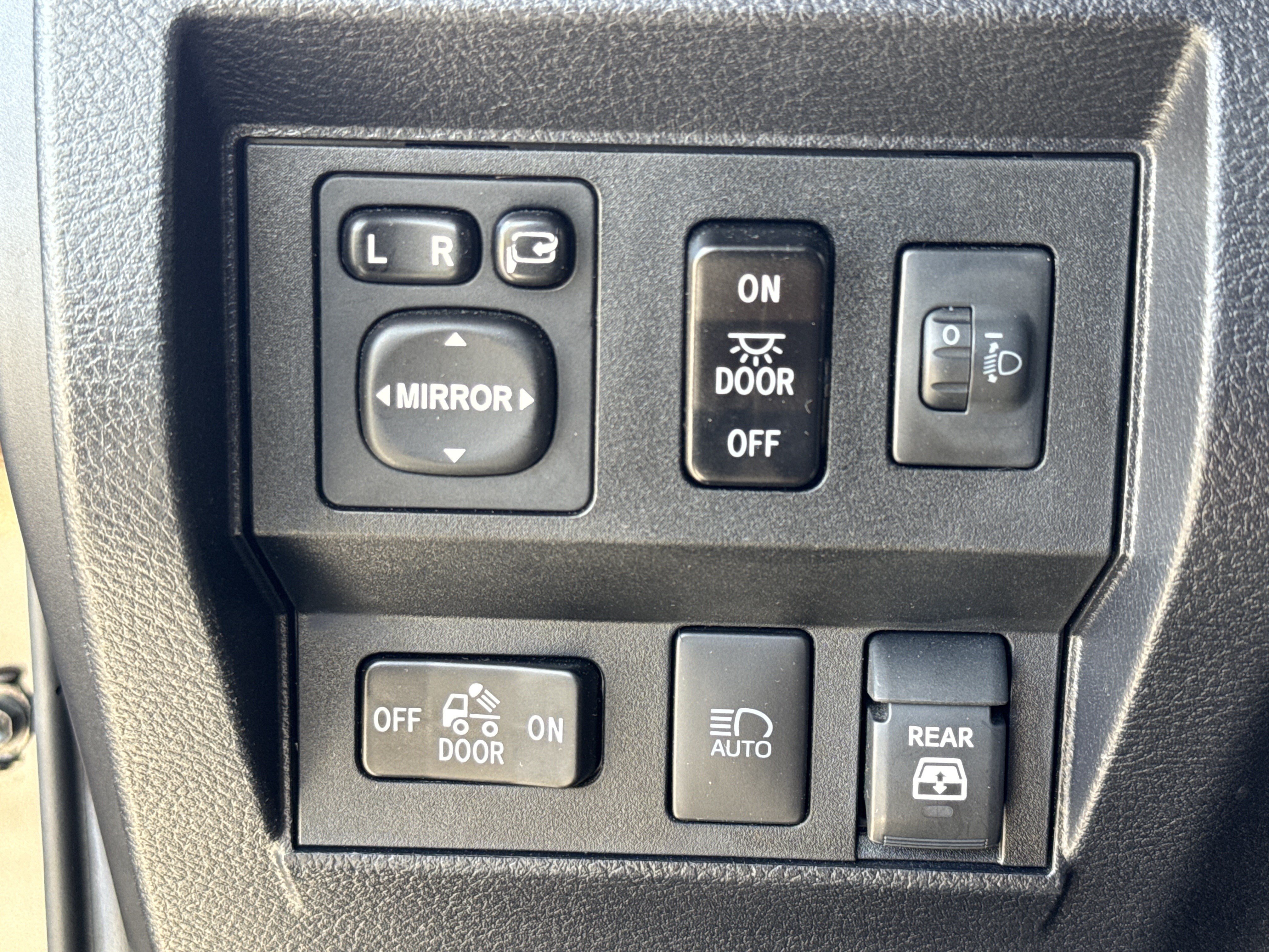 Used 2021 Toyota Tundra 1794 Edition AWD/4WD image 20
