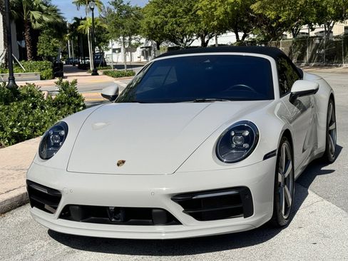 Used 2021 Porsche 911 Carrera RWD image 15