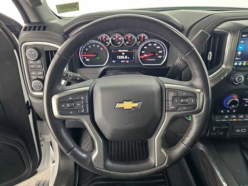 Used 2022 Chevrolet Silverado 1500 LTZ w/ LTZ Premium Package image 22