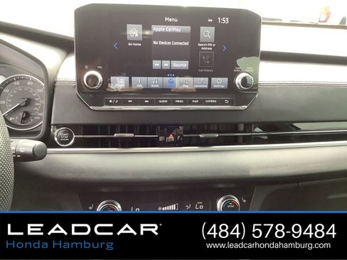 Used 2022 Mitsubishi Outlander SE image 17