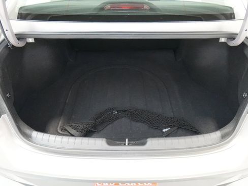 Used 2023 Hyundai Elantra SEL image 18