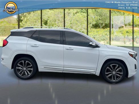 Used 2018 GMC Terrain Denali w/ Advanced Safety Package FWD image 22