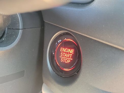 Certified 2025 Honda Accord LX image 27