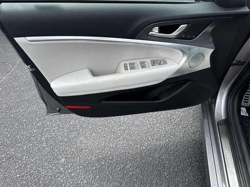 New 2025 Genesis G70 2.5T w/ Sport Prestige Package image 13
