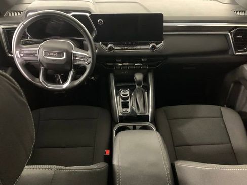 Used 2025 GMC Canyon Elevation AWD/4WD image 6