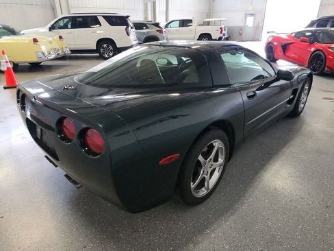 Used 2001 Chevrolet Corvette Coupe w/ Preferred Equipment Group1 RWD image 5