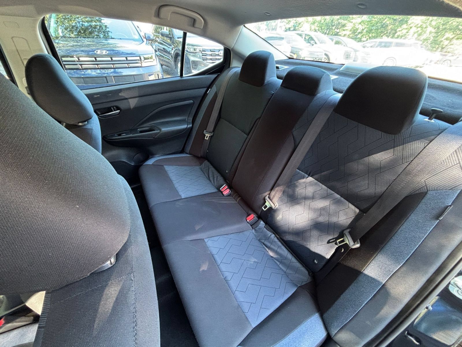Used 2025 Nissan Versa SV FWD image 24