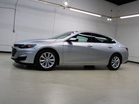 Used 2019 Chevrolet Malibu LT image 6