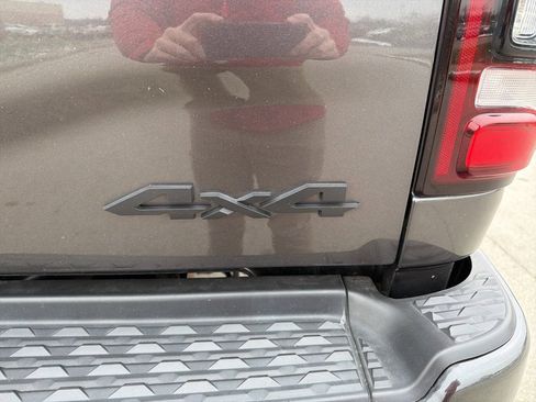 Used 2022 RAM 2500 Limited image 21