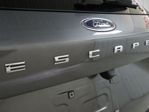 Used 2026 Ford Escape ST-Line w/ Cold Weather Package AWD/4WD image 24