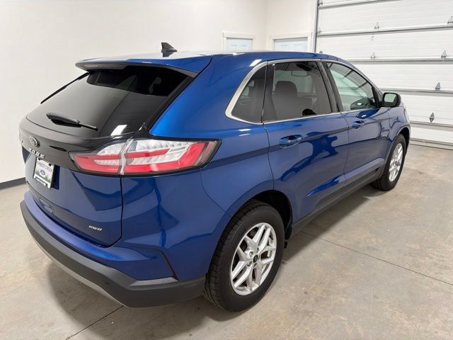 Used 2024 Ford Edge SEL w/ Convenience Package AWD/4WD image 4