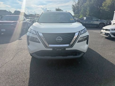 Used 2023 Nissan Rogue S AWD/4WD image 8