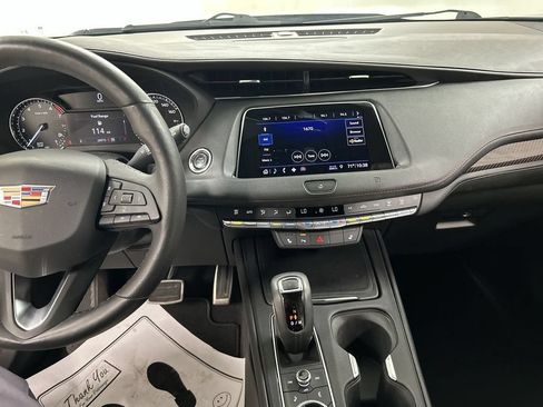 Used 2019 Cadillac XT4 Sport w/ Cold Weather Package AWD/4WD image 18