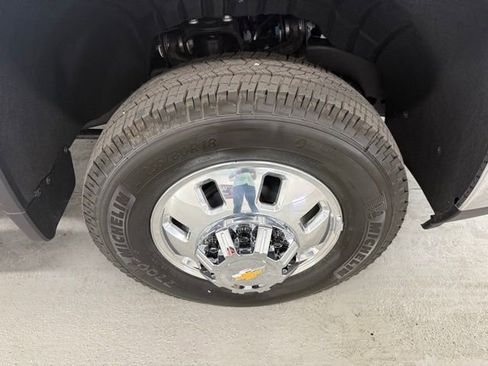 New 2026 Chevrolet Silverado 3500 LT w/ All Star Edition AWD/4WD image 4