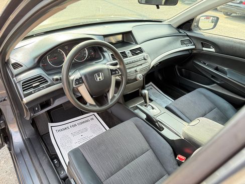 Used 2012 Honda Accord LX image 12