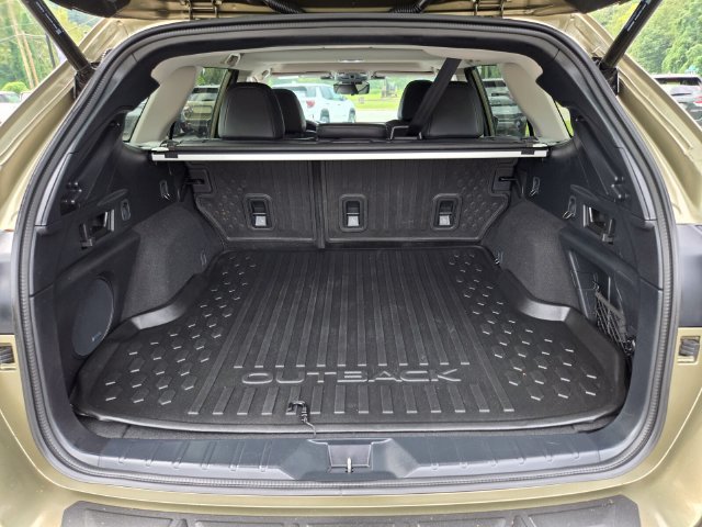 Used 2024 Subaru Outback Touring AWD/4WD image 18