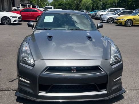 Used 2012 Nissan GT-R Premium AWD/4WD image 2