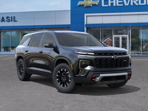 New 2026 Chevrolet Traverse Z71 w/ Driver Confidence Package AWD/4WD image 7