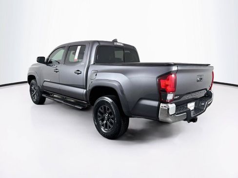 Certified 2021 Toyota Tacoma SR5 RWD image 11
