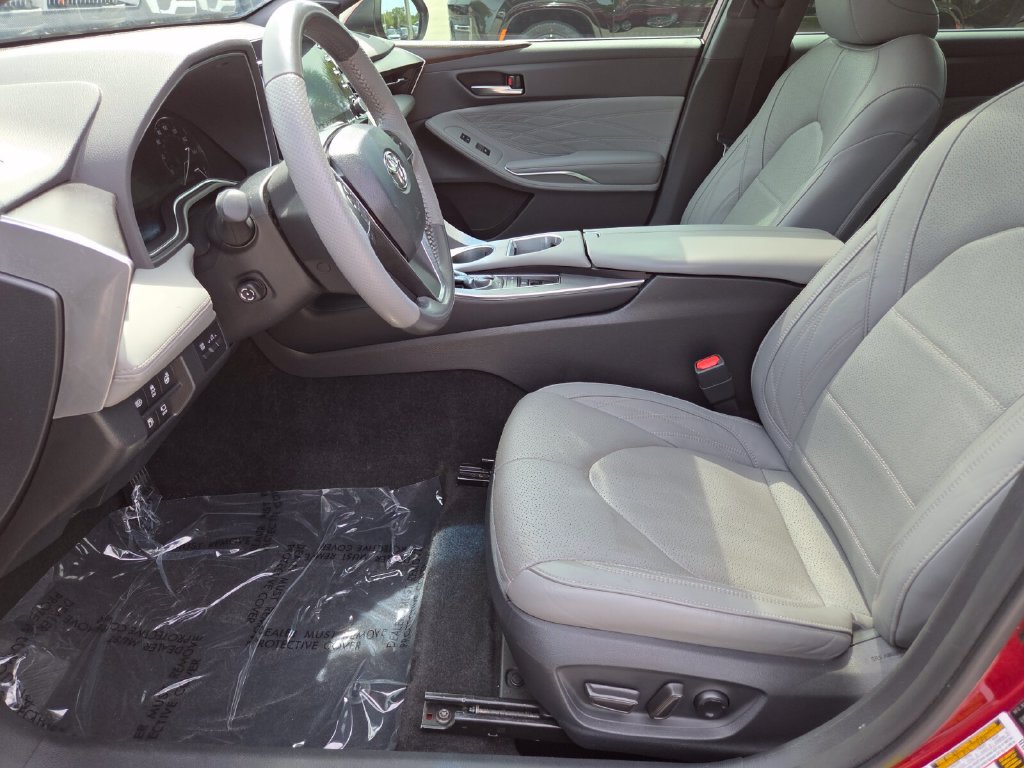 Used 2020 Toyota Avalon Limited w/ Advanced Safety Package FWD image 27