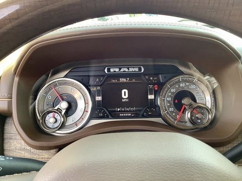 Used 2019 RAM 3500 Limited image 14