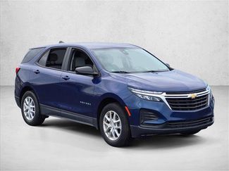 Used 2023 Chevrolet Equinox LS w/ LS Convenience Package FWD video 3