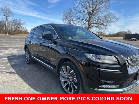 Used 2022 Lincoln Nautilus Reserve w/ Equipment Group 202A image 4