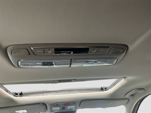 Used 2023 Kia Telluride EX image 27