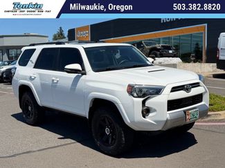 Used 2020 Toyota 4Runner TRD Off-Road Premium w/ Moonroof Package AWD/4WD video 1