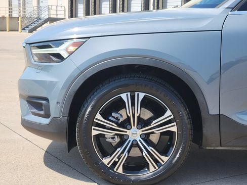 Used 2021 Volvo XC40 T4 Inscription w/ Advanced Package FWD image 7
