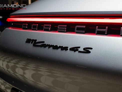 Used 2023 Porsche 911 Carrera 4S image 5