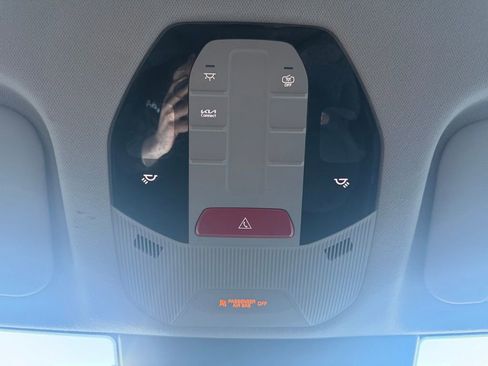 Used 2025 Kia K4 LXS image 19