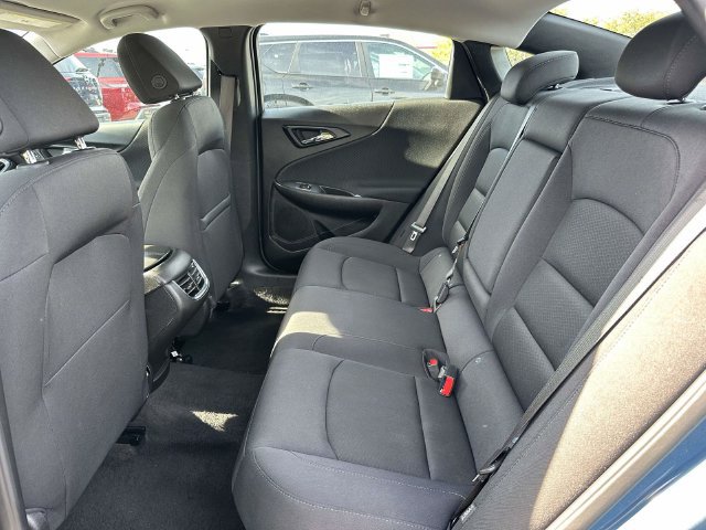 Used 2025 Chevrolet Malibu LT FWD image 15