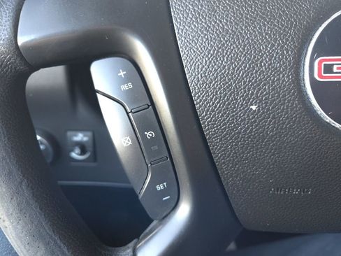 Used 2015 GMC Savana 3500 image 24