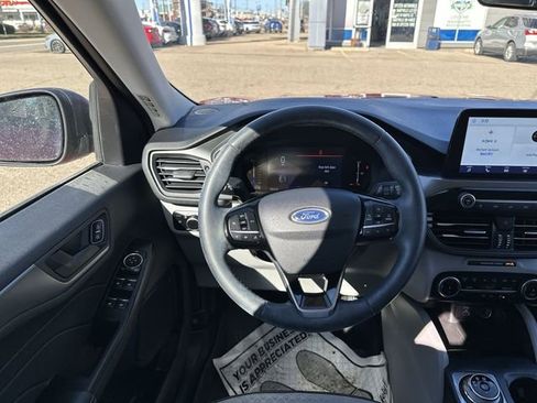 Used 2023 Ford Escape Active image 13