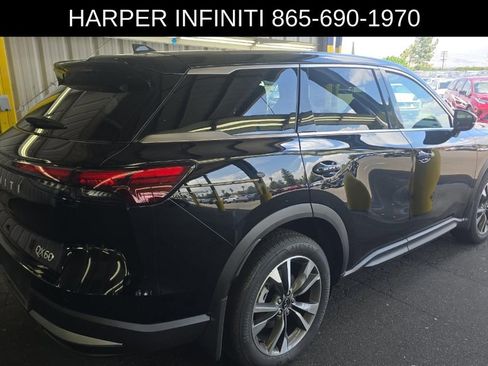 Used 2026 INFINITI QX60 Pure w/ Cargo Package FWD image 3