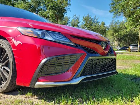 Used 2022 Toyota Camry XSE w/ Navigation Package FWD image 7