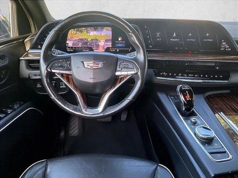 Used 2021 Cadillac Escalade ESV Premium Luxury w/ Driver Assist Tech Package AWD/4WD image 7