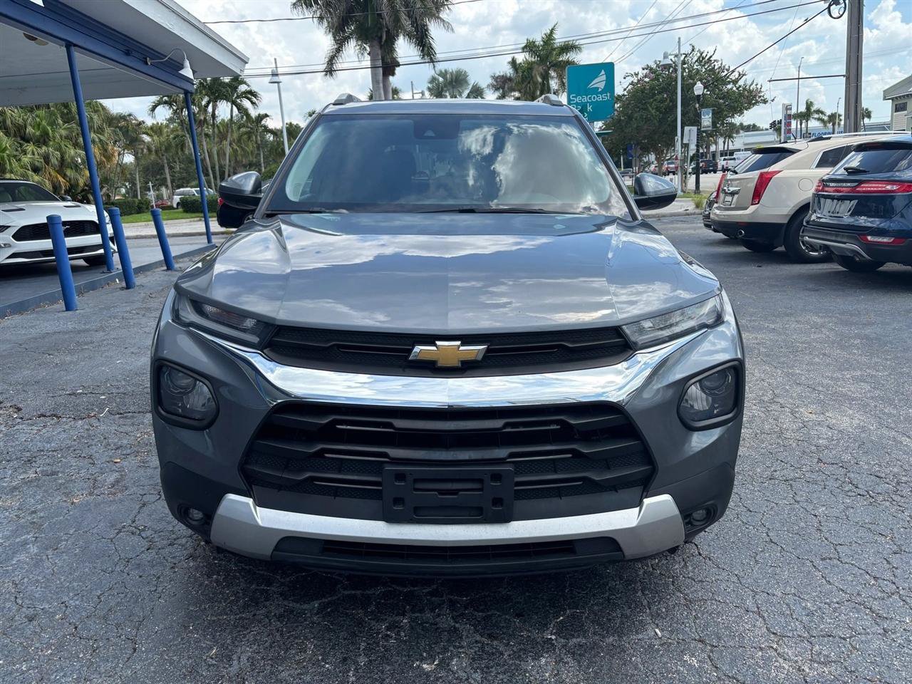 Used 2021 Chevrolet TrailBlazer LT FWD image 8