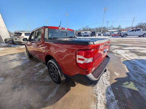 Used 2024 Ford Maverick Lariat image 6