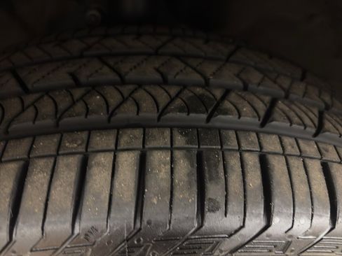 Used 2025 Lincoln Corsair Grand Touring w/ Equipment Group 302A image 10