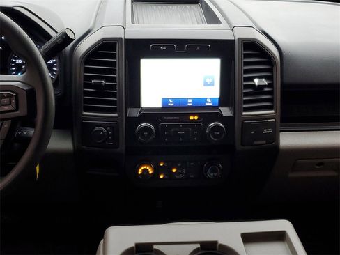 Used 2022 Ford F250 XL w/ STX Appearance Package image 27