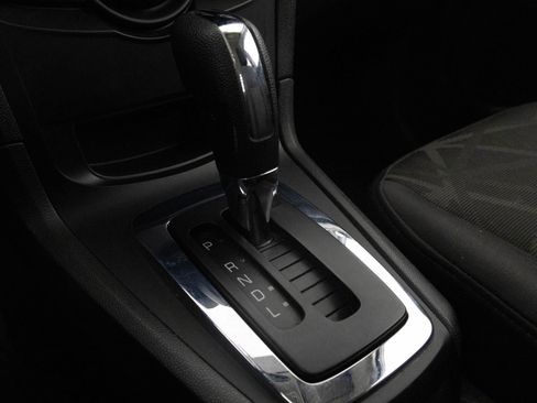 Used 2012 Ford Fiesta SE image 25