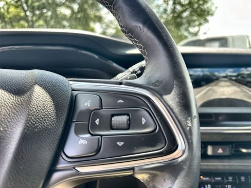 Used 2022 Buick Envision Preferred image 32