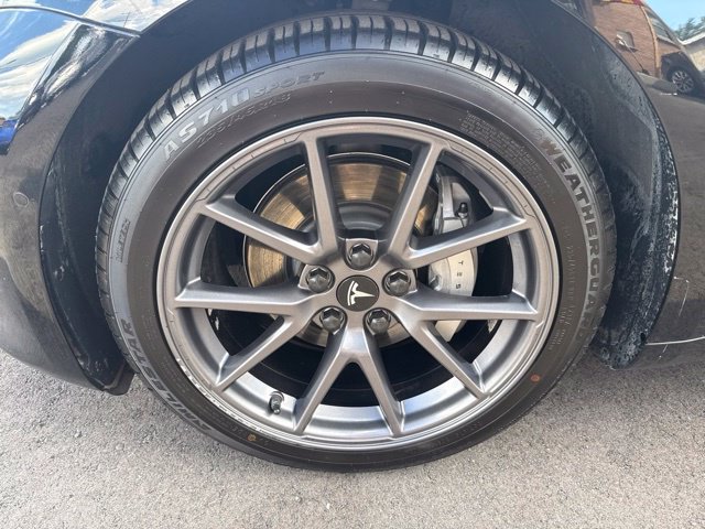 Used 2021 Tesla Model 3 Standard Range Plus RWD image 9