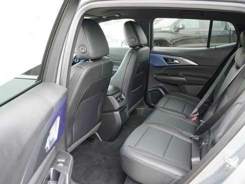 New 2026 Chevrolet Equinox EV LT image 11